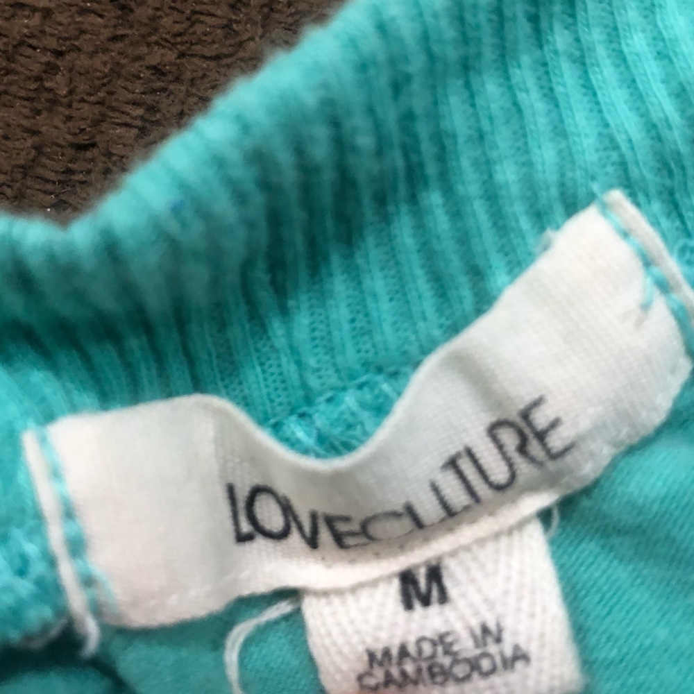 Shirt - Picture 2 of 2